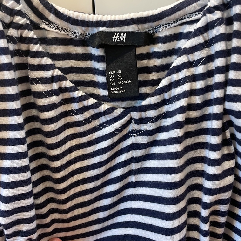 H&M Dress - Picture 3 of 6